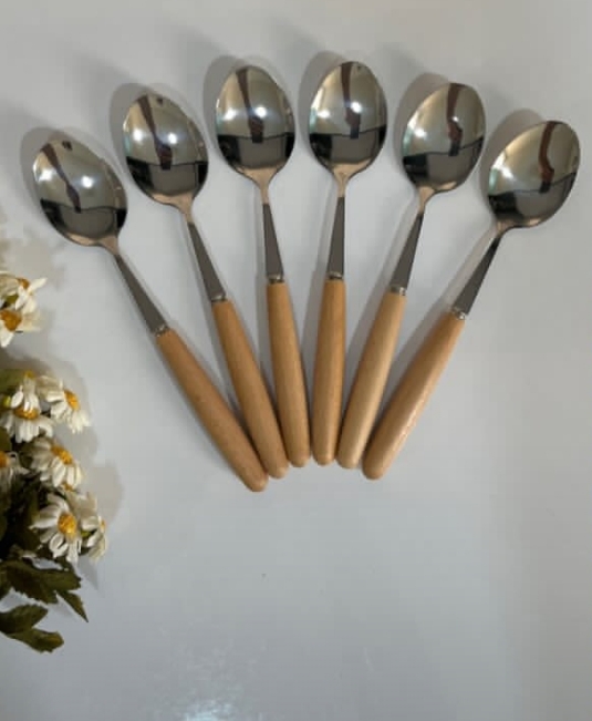 قاشق غذا خوری دسته چوبی